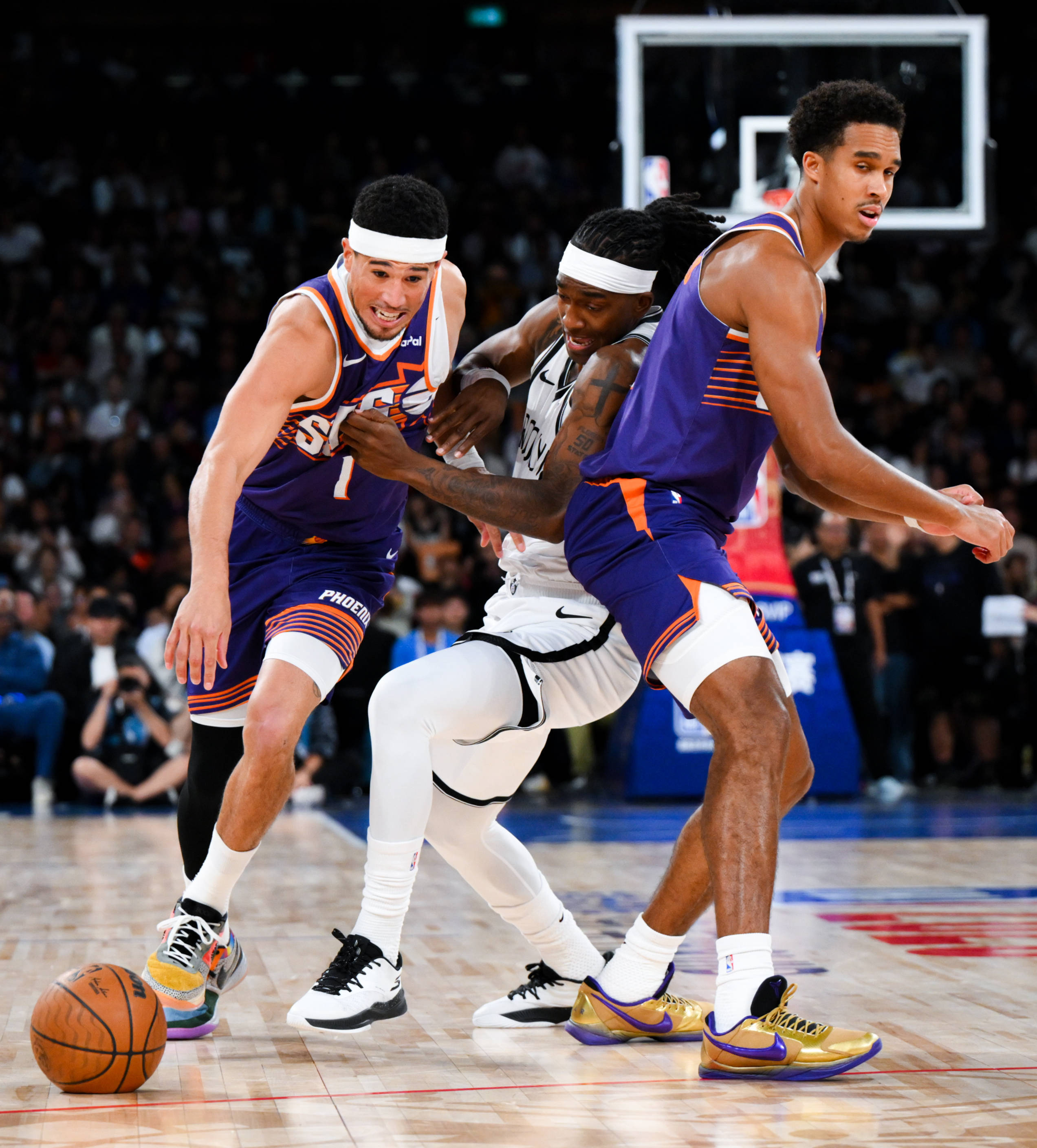 爱游戏体育-关于集结日布鲁克林篮网备战NBA季后赛，复出首秀细节曝光，震撼外界，训练强度明显提升的信息