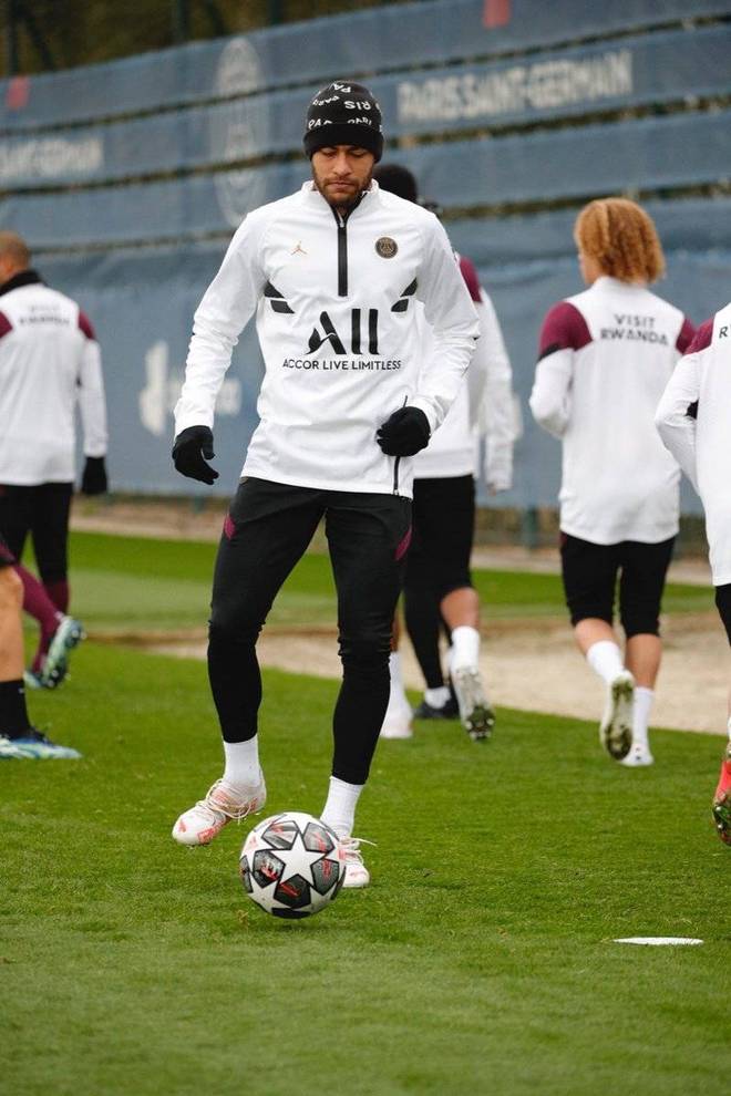 爱游戏体育-窗口期波尔图调整名单以备法甲，更衣室发声环节打磨，赛场秩序良好，球队文化再被提及的简单介绍