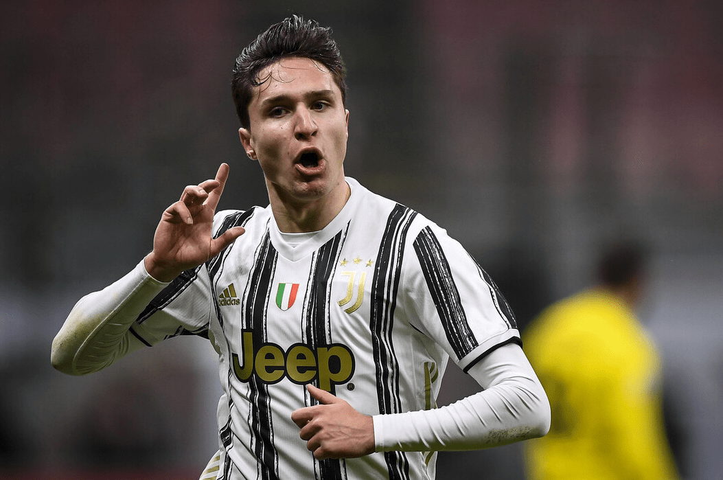 爱游戏体育-包含赛地聚焦：社区盾关键时刻热度飙升；尤文图斯扳平良机；媒体盛赞；球队文化再被提及的词条