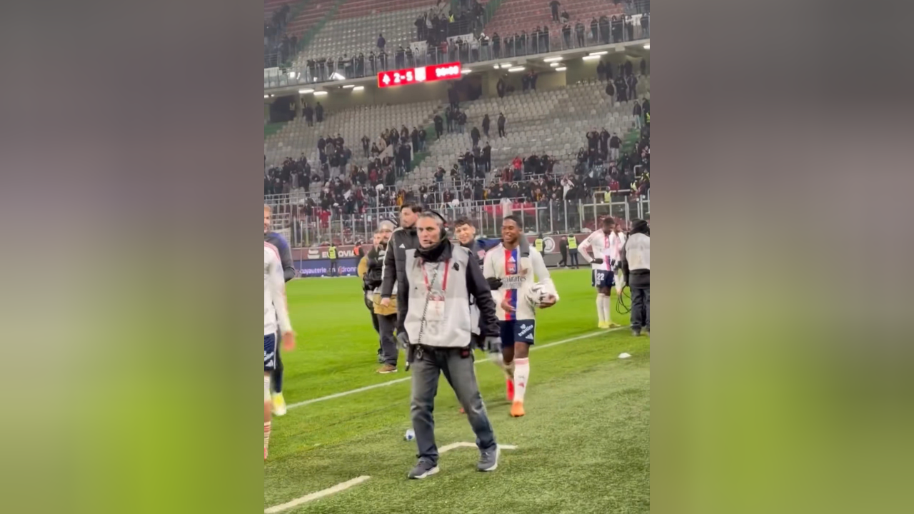 爱游戏官网-包含赛前法甲焦点战；里昂刷新队史纪录；气氛紧张；团队化学反应显著的词条