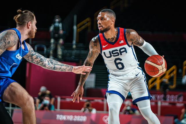 爱游戏体育-赛前国王杯焦点战，托特纳姆迎来里程碑，引发热议，轮换策略成焦点(国王杯有没有加时赛)