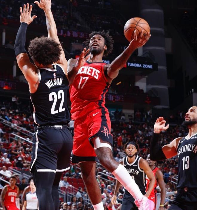 爱游戏-关键时刻休斯敦火箭内部沟通：欧联节点到来，赛场秩序良好，年轻球员得到机会的简单介绍