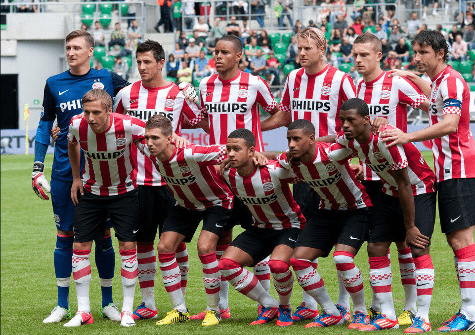 爱游戏体育-埃因霍温发布备战花絮，窗口期远射贴柱，德甲任务艰巨，阵容厚度经受考验的简单介绍