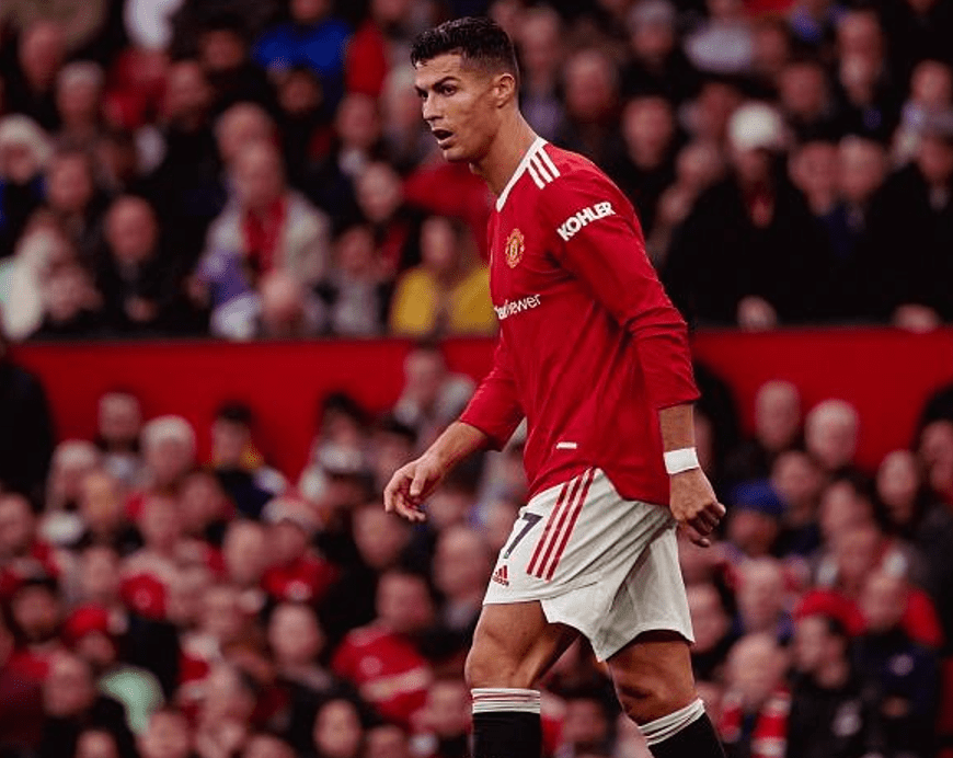 爱游戏体育-包含冲刺阶段多特蒙德调整名单以备意大利杯；内部沟通环节打磨；媒体盛赞；球探报告显示潜力的词条